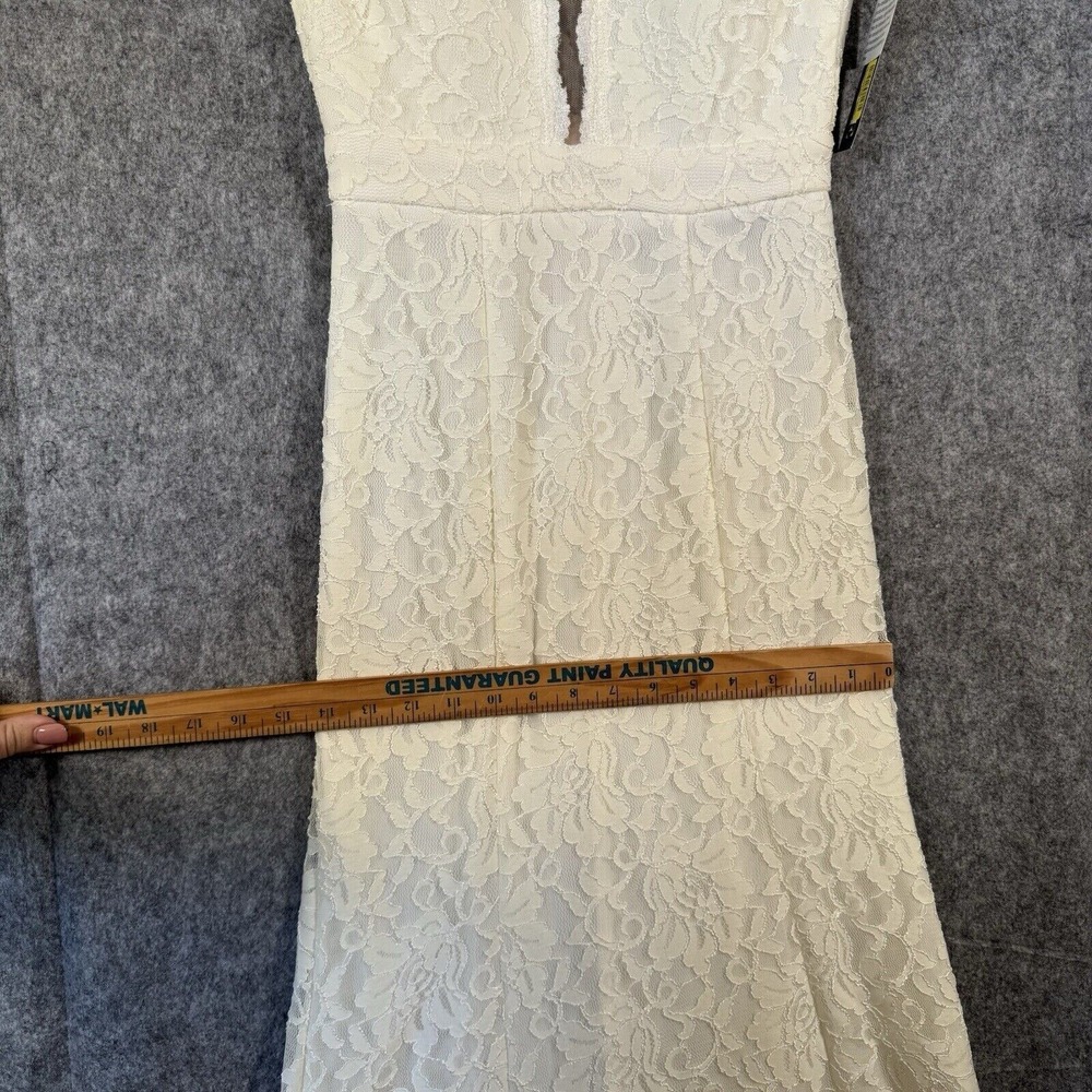 Xscape Mermaid Lace Wedding Dress Size 2 Ivory Sheath Plunging Fit Flare Trumpet - Picture 12 of 16
